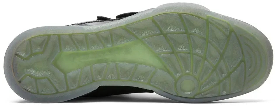 Reebok Alien Stomper Mid Alien Queen sole