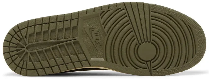 Sole Jordan 1 Retro Low OG SP
Travis Scott Olive (Women's)