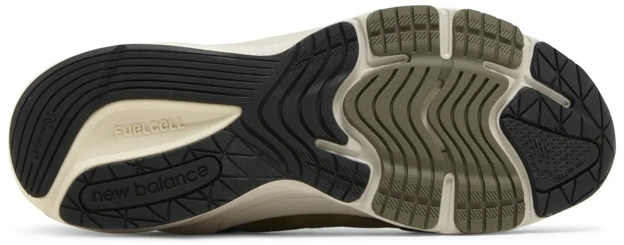 New Balance 990v6 MiUSA True Camo