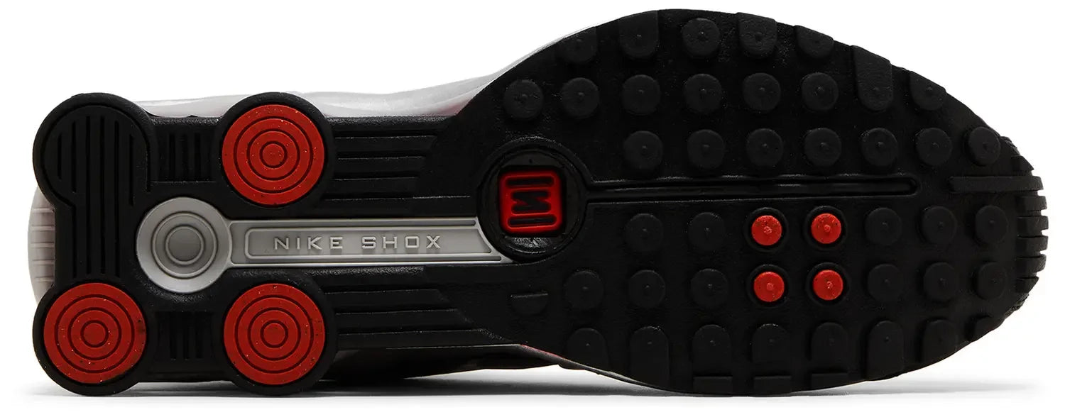 Sole Nike Shox R4 Black Metallic Silver (2025)