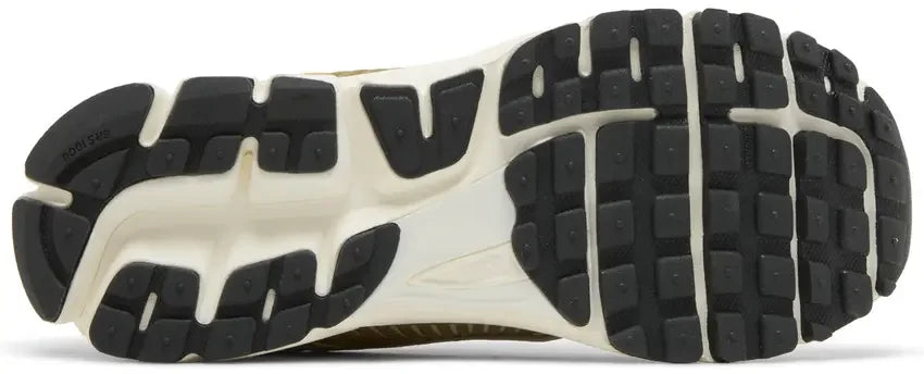 Sole Nike Zoom Vomero 5 Metallic Gold (W)