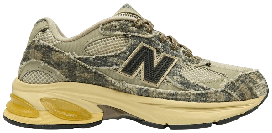 New Balance 2010 Joe Freshgoods Bag Lady-1