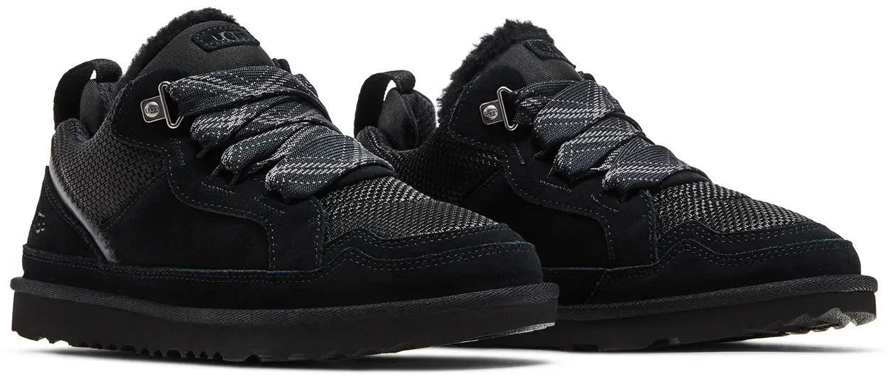 UGG Lowmel Black (GS) Pair