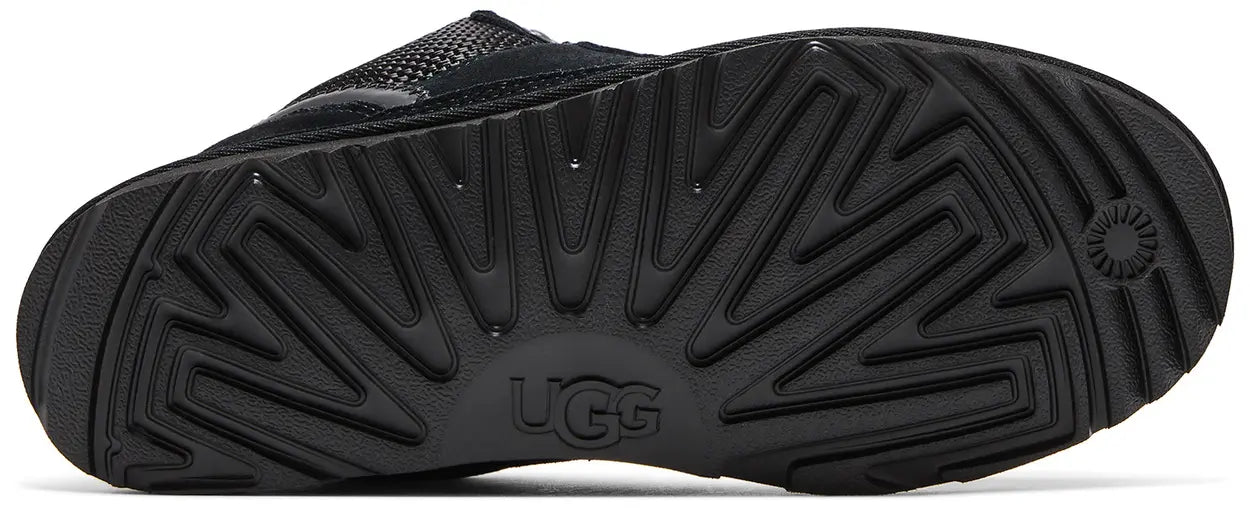 UGG Lowmel Black (GS) Sole