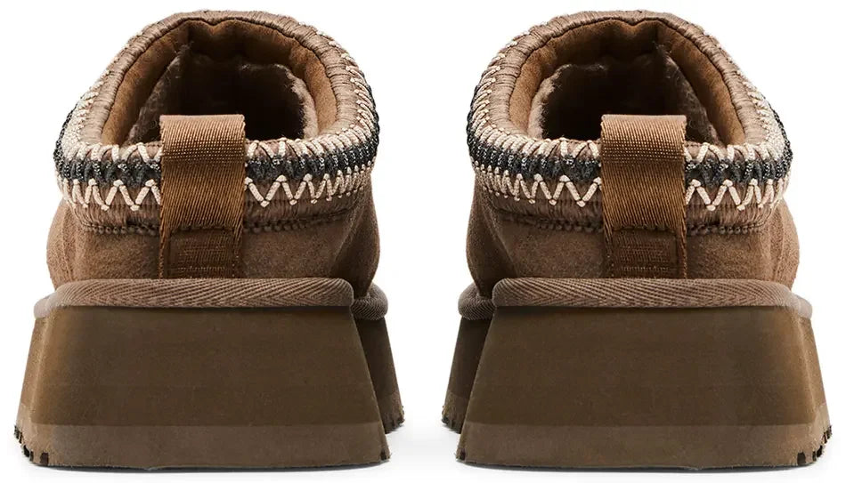 UGG Tazz Slipper Hickory (W) heel counter