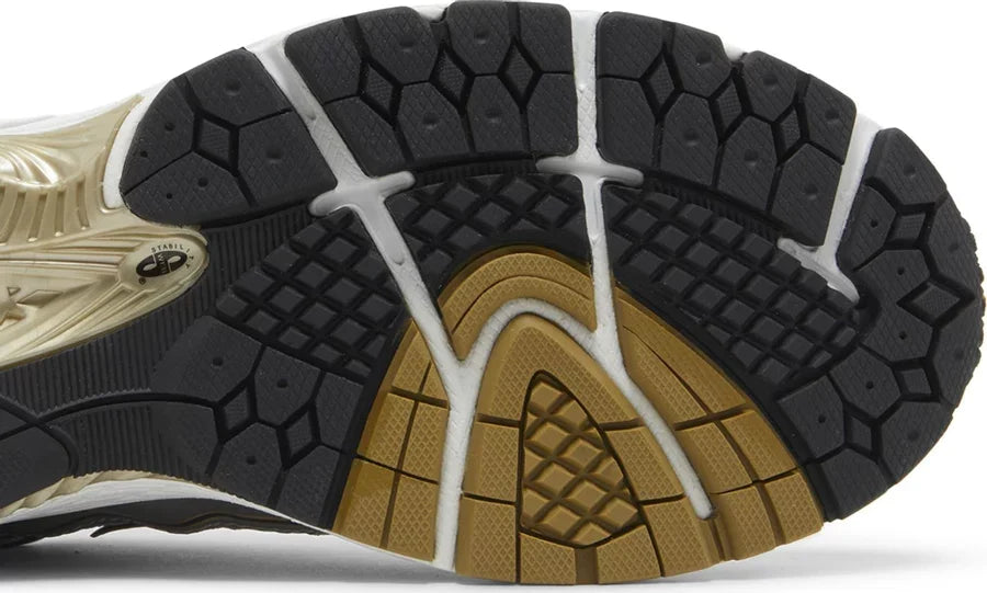 Zoom Sole New Balance 1906R White Navy Gold