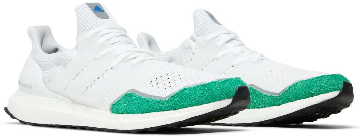 adidas Ultra Boost 1.0 DNA Cloud White Green Pair