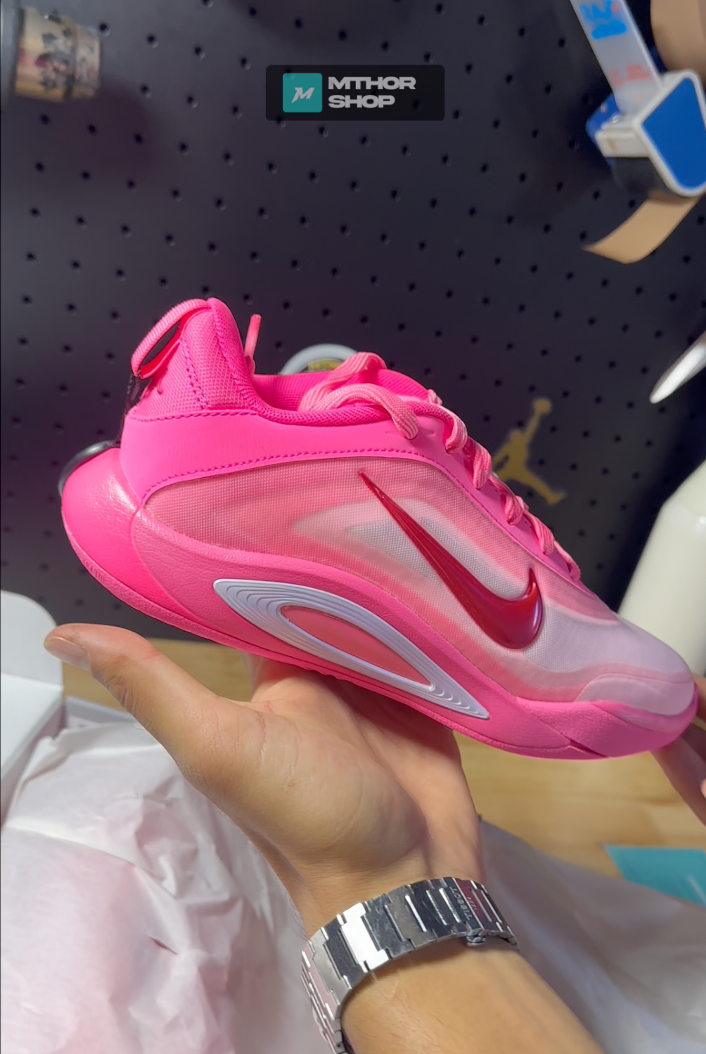 Vidéo unboxing Nike A'ja Wilson A'One Pink A'ura (GS)