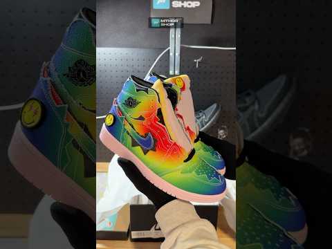 Unboxing Video Air Jordan 1 Retro High J. Balvin