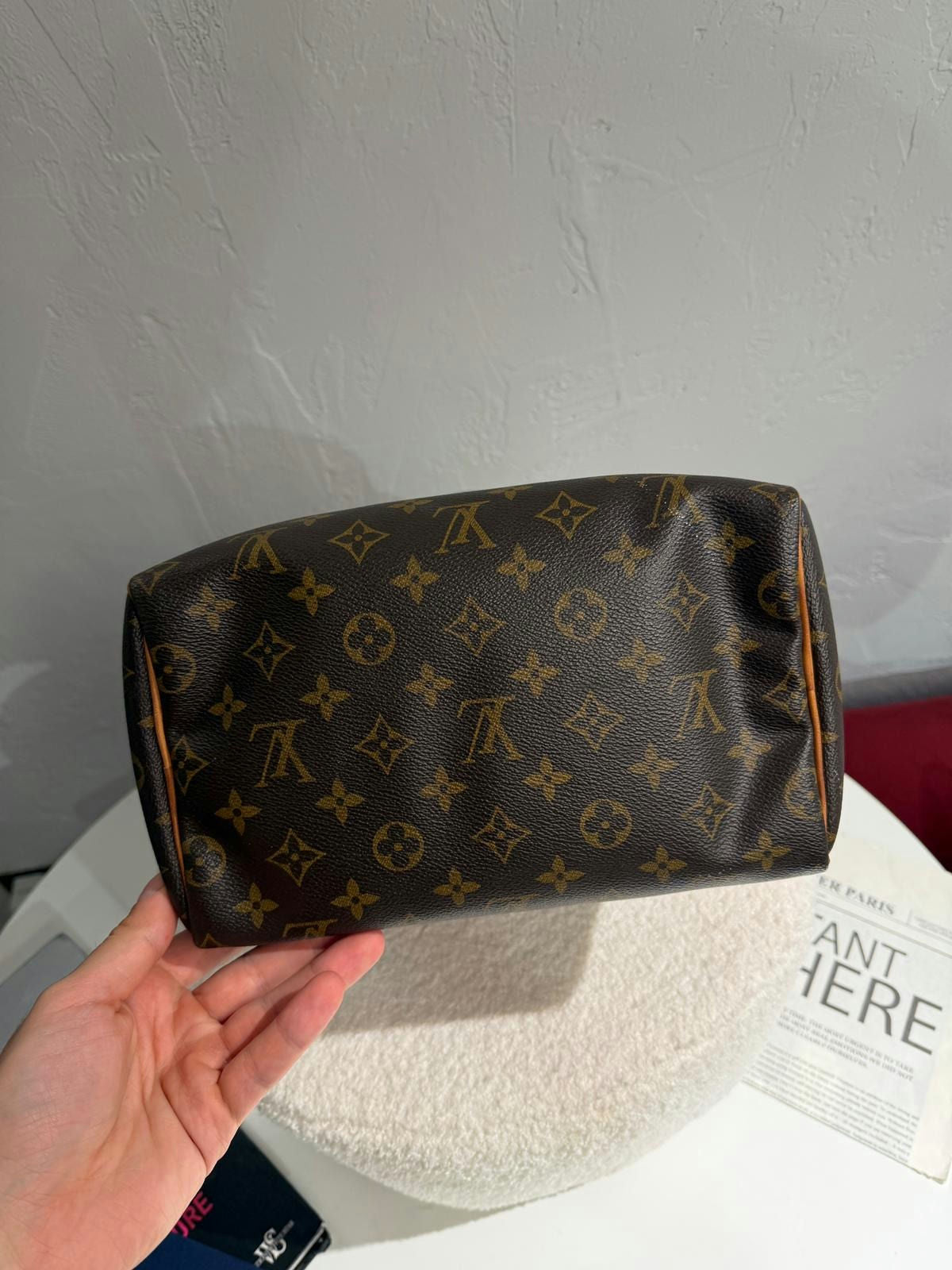 Lous Vuitton Speedy 25 Monogram-Bottom