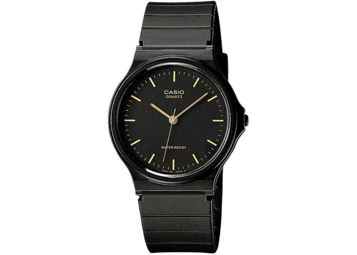 Casio Men's Classic Analog Watch with Black Dial MQ-24-1E -1