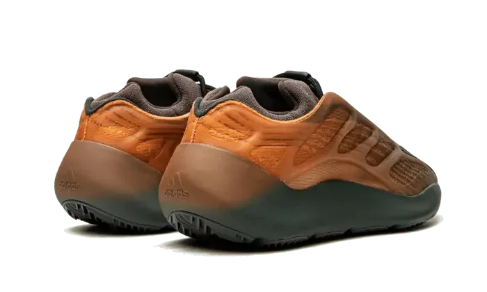 Adidas Yeezy 700 V3 Copper Fade - GY4109
