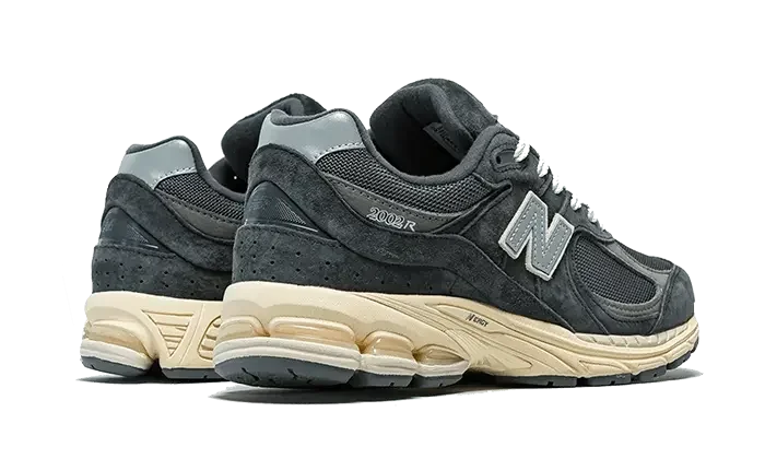 New Balance 2002R Black Phantom
