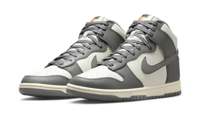 Nike Dunk High Vintage Light Bone Grey