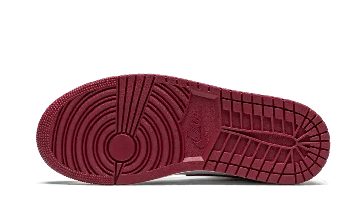 Air Jordan 1 Mid Bred Toe - 554724-066