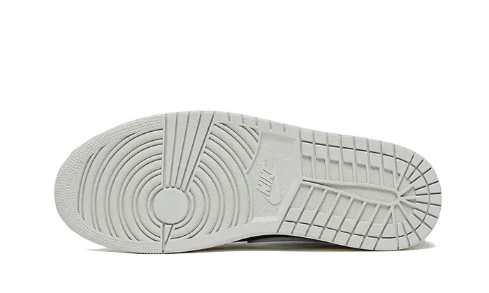 Air Jordan 1 Retro Low OG Black Cement