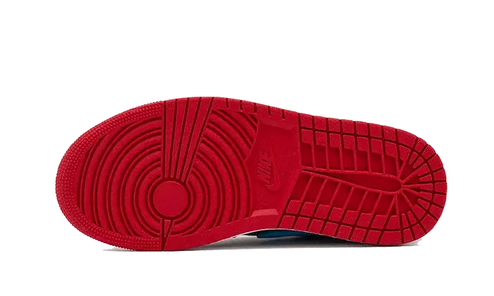 Air Jordan 1 Retro Low OG UNC to Chicago