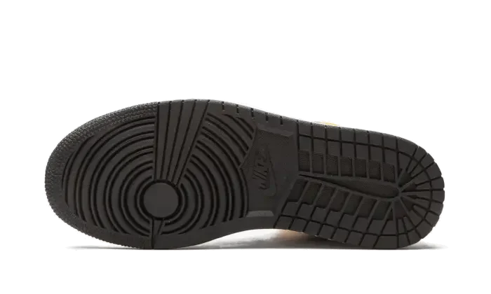 Air Jordan 1 Mid Laser Orange