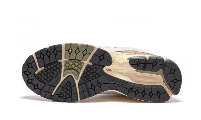 New Balance 2002R Hiking Pack Beige