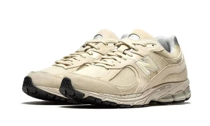 New Balance 2002R Light Bone Aluminium