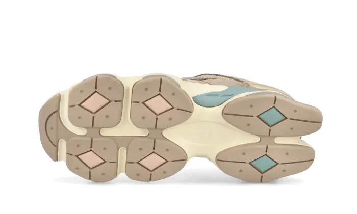 New Balance 9060 Ivory Cream