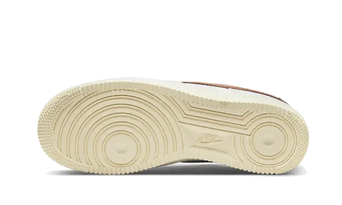 Nike Air Force 1 Low ‘07 LX Coconut