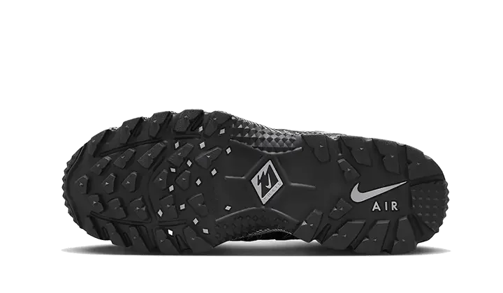 Nike Air Humara QS Black Metallic Silver