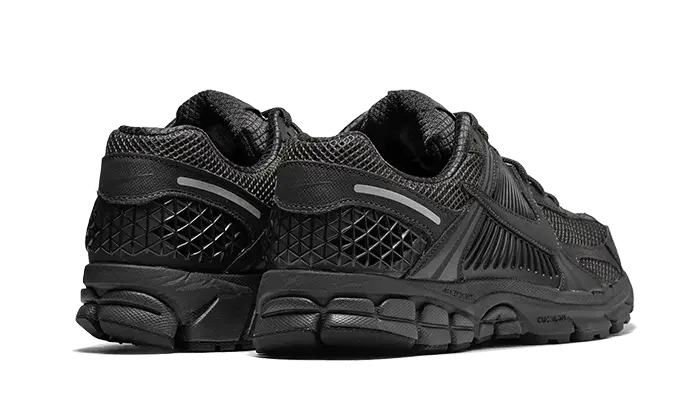 Nike Vomero 5 Triple Black