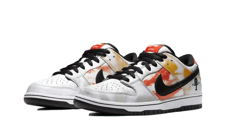Nike SB Dunk Low Raygun Away - BQ6832-101