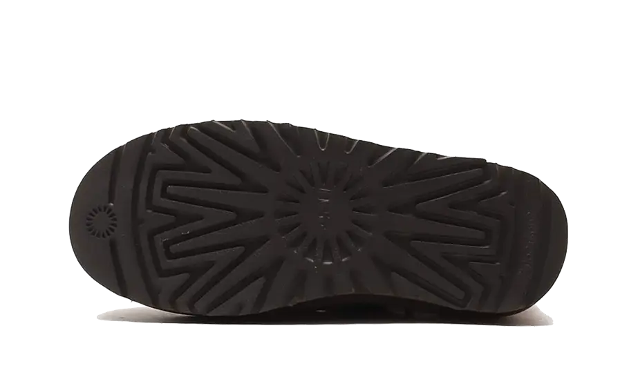 UGG Neumel Platform Chelsea Boot Smoke Plum