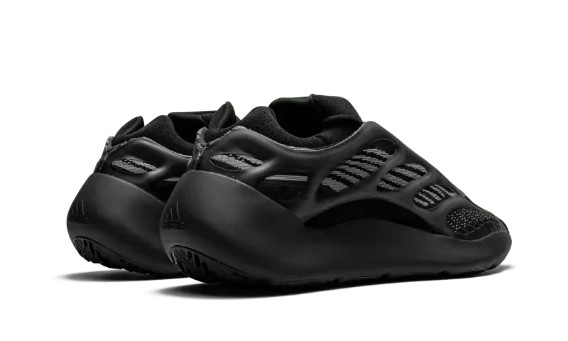 Adidas Yeezy 700 V3 Alvah - H67799