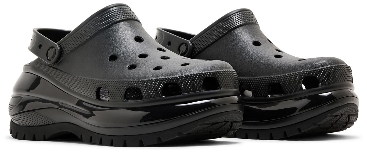 Crocs Classic Mega Crush Clog Black-Pair