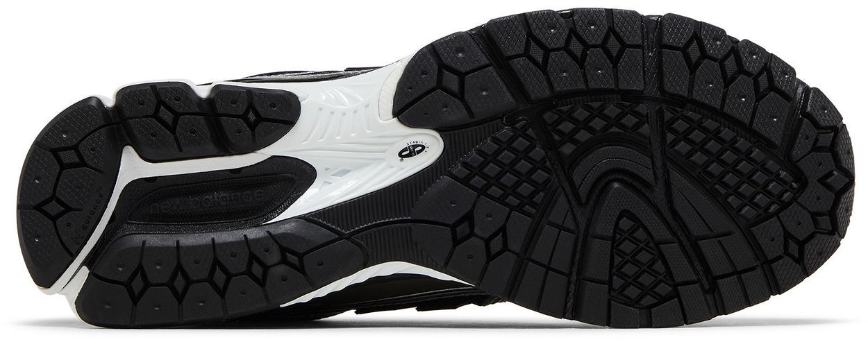 New Balance 1906R Black Grey White-Sole