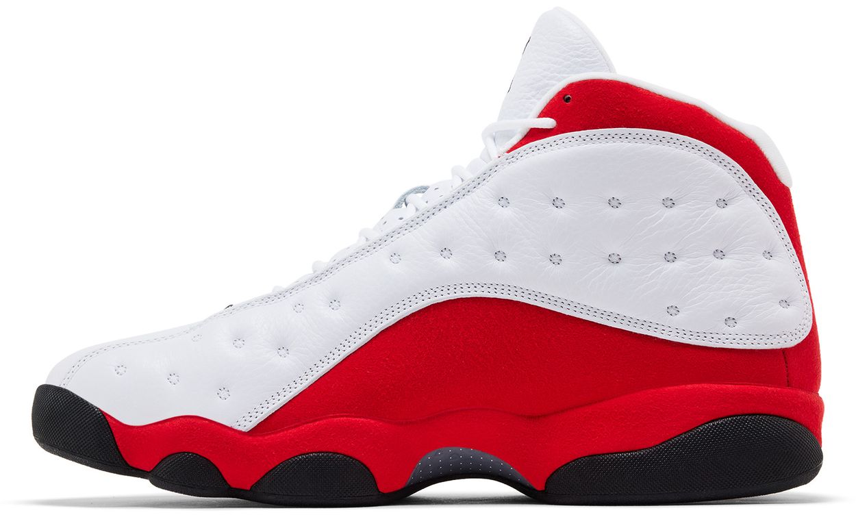 Jordan 13 Retro OG Chicago (2026)-2