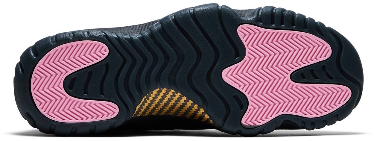 Jordan 11 Retro Mojave-Sole