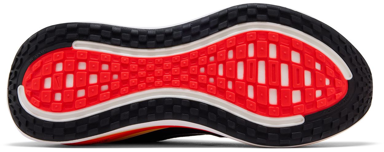 Nike Vomero Plus Black Bright Crimson White-Sole
