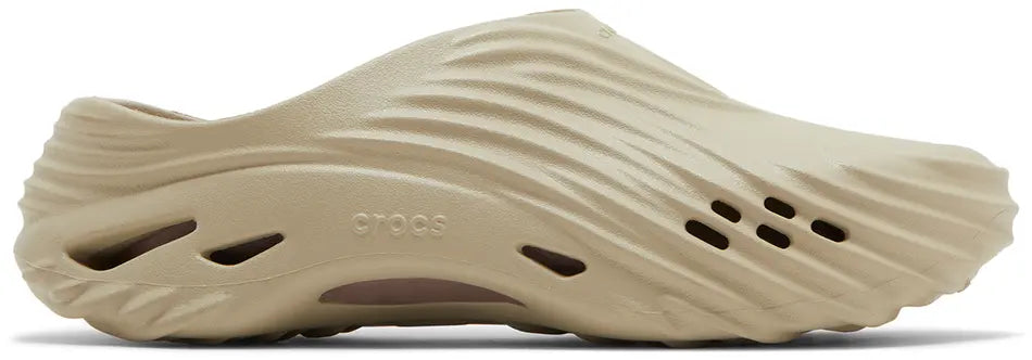 Crocs Echo Wave Clog Moth