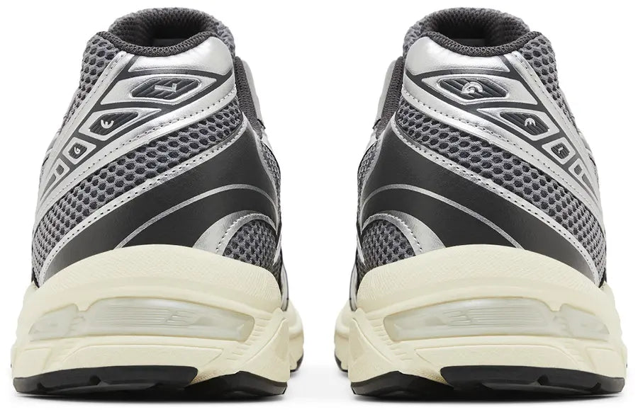 Hell counter ASICS Gel-1130 Clay Grey Pure Silver