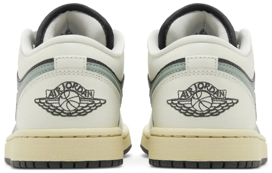 Hell counter Jordan 1 Low Jade Smoke (W)