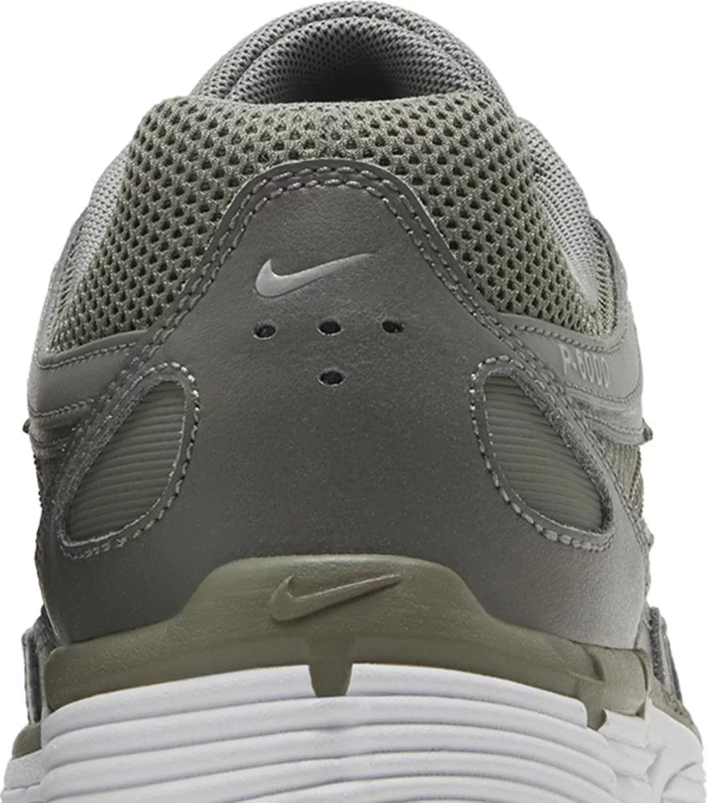 Hell counter Nike P-6000 Dark Stucco 2