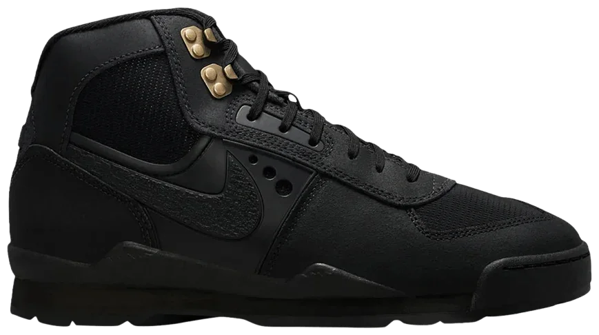 Nike Baltoro Black Metallic Gold -1