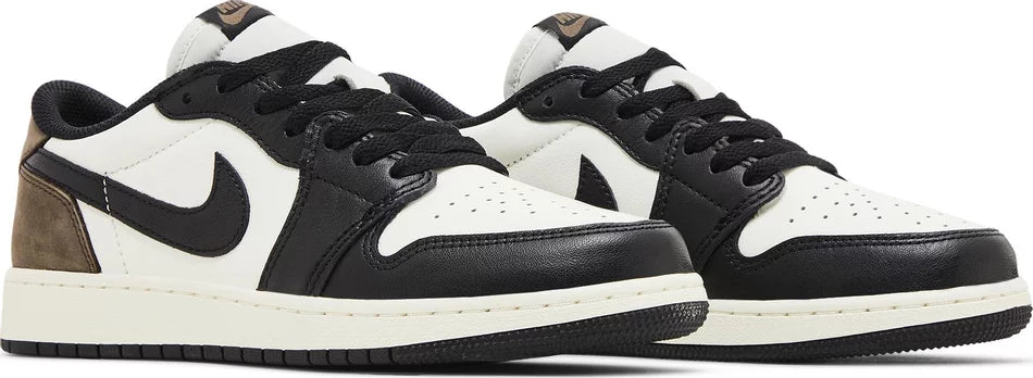Jordan 1 Retro Low OG Mocha Pair
