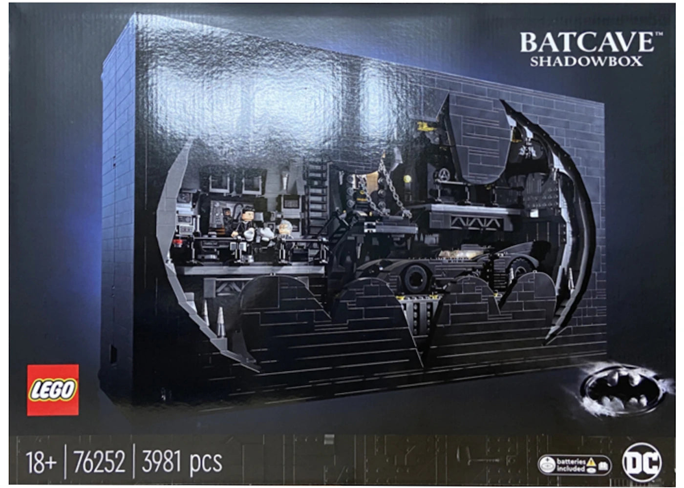 LEGO Batcave Shadow Box Set 76252 -1