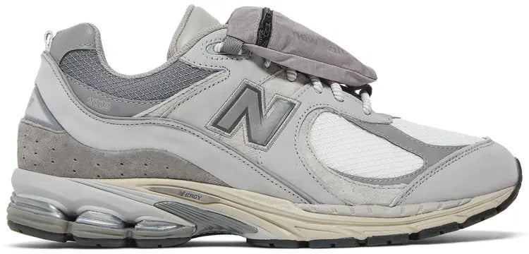 New_Balance_2002R_Grey_Pocket