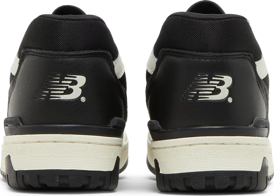 New Balance 550 Panda heel counter