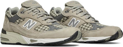 New Balance 991 MiUK Harris Tweed pair