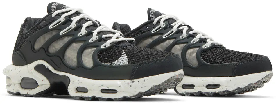 Nike Air Max Terrascape Plus Off Noir pair