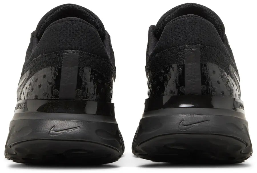 Nike React Infinity Run Flyknit 3
Triple Black