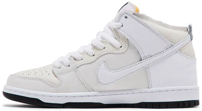 Nike SB Dunk High
Antihero Skateboards