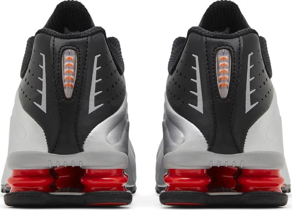 Nike shox r4 2018 sales